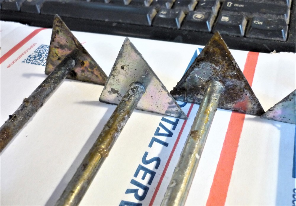 20 Items-Hide Fleshing Scraper-Triangle-Tool-Multi-Purpose-MUST SEE- LOT