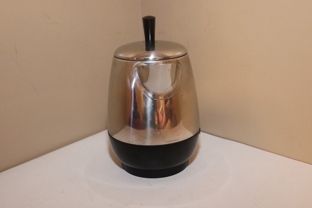 Farberware 134B Superfast Fully Automatic 2-4 Cup Electric Coffee Percolator Pot