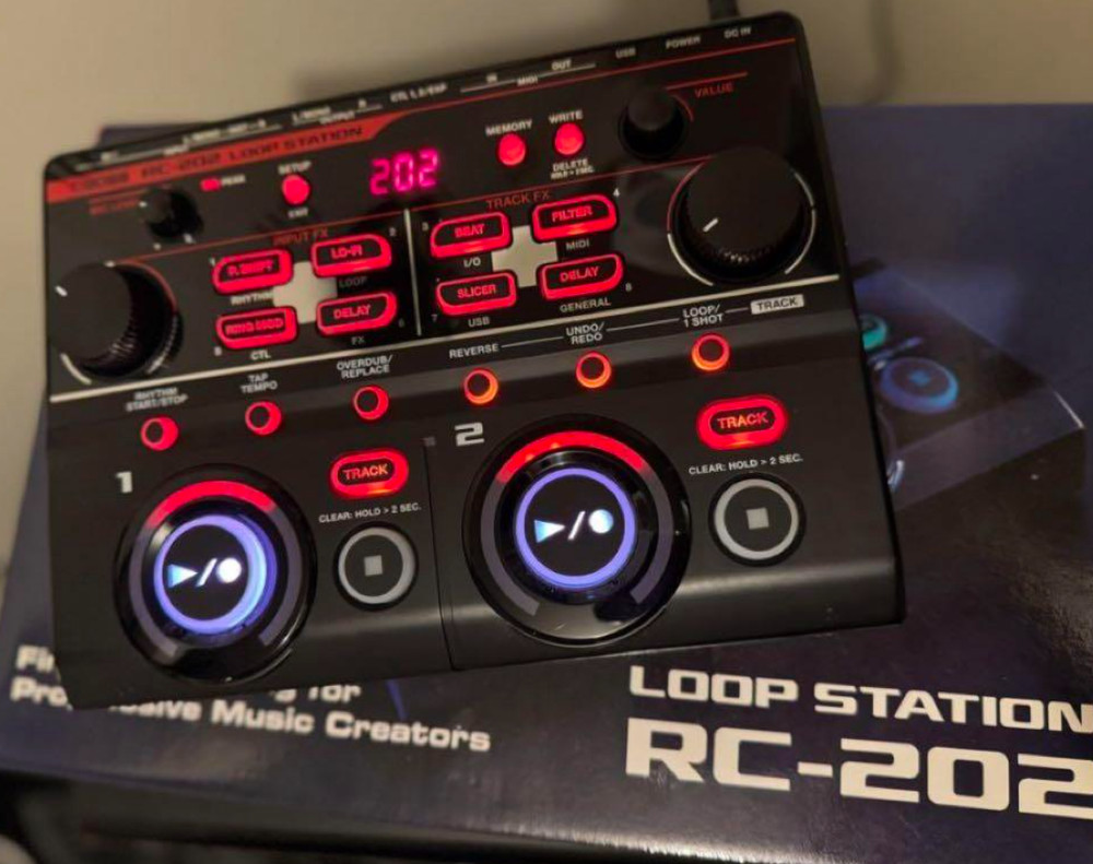 Boss RC-202 Multi Effects DJ Loop Station Looper JAPAN