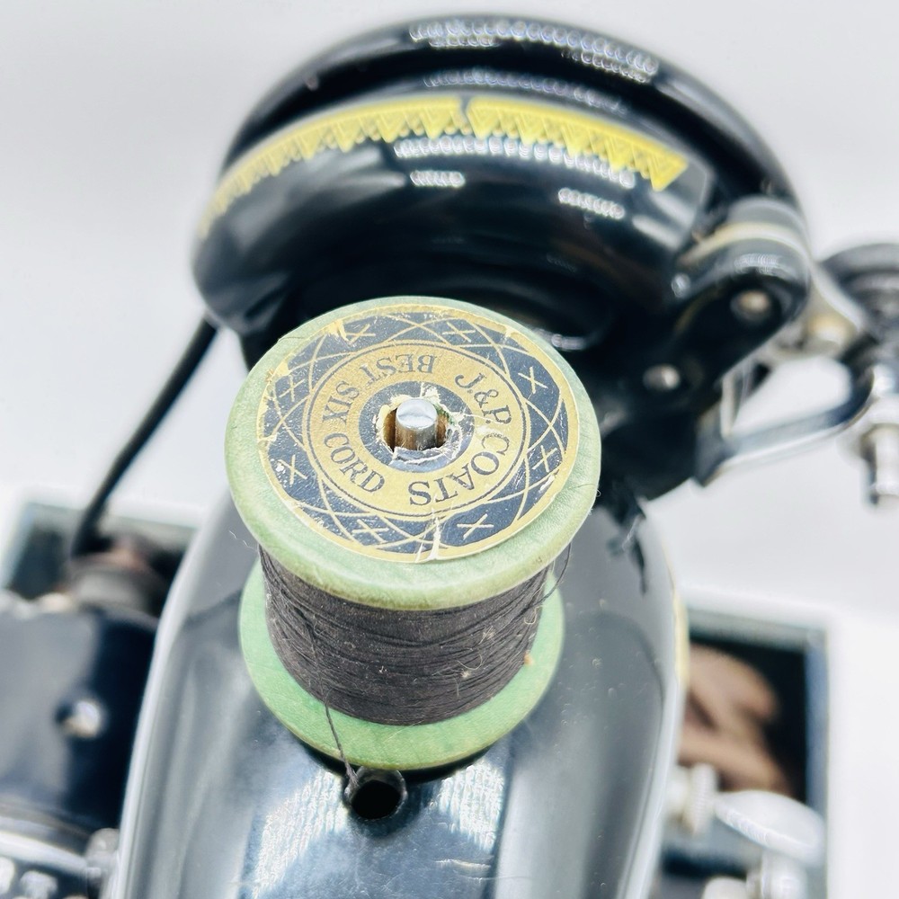 Sewmor Sewing Machine Model 303 Featherlight Portable + Case (Not working?)