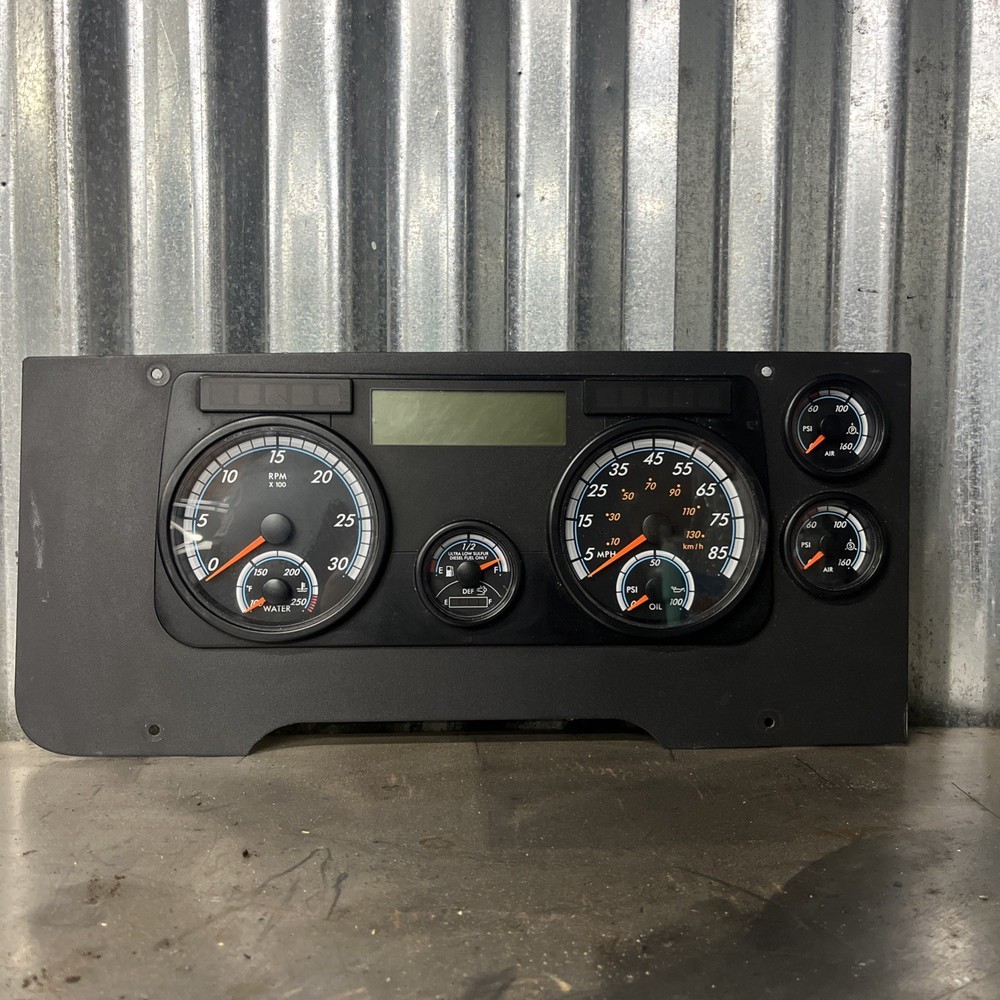 2015 Freightliner Cascadia Dash Cluster