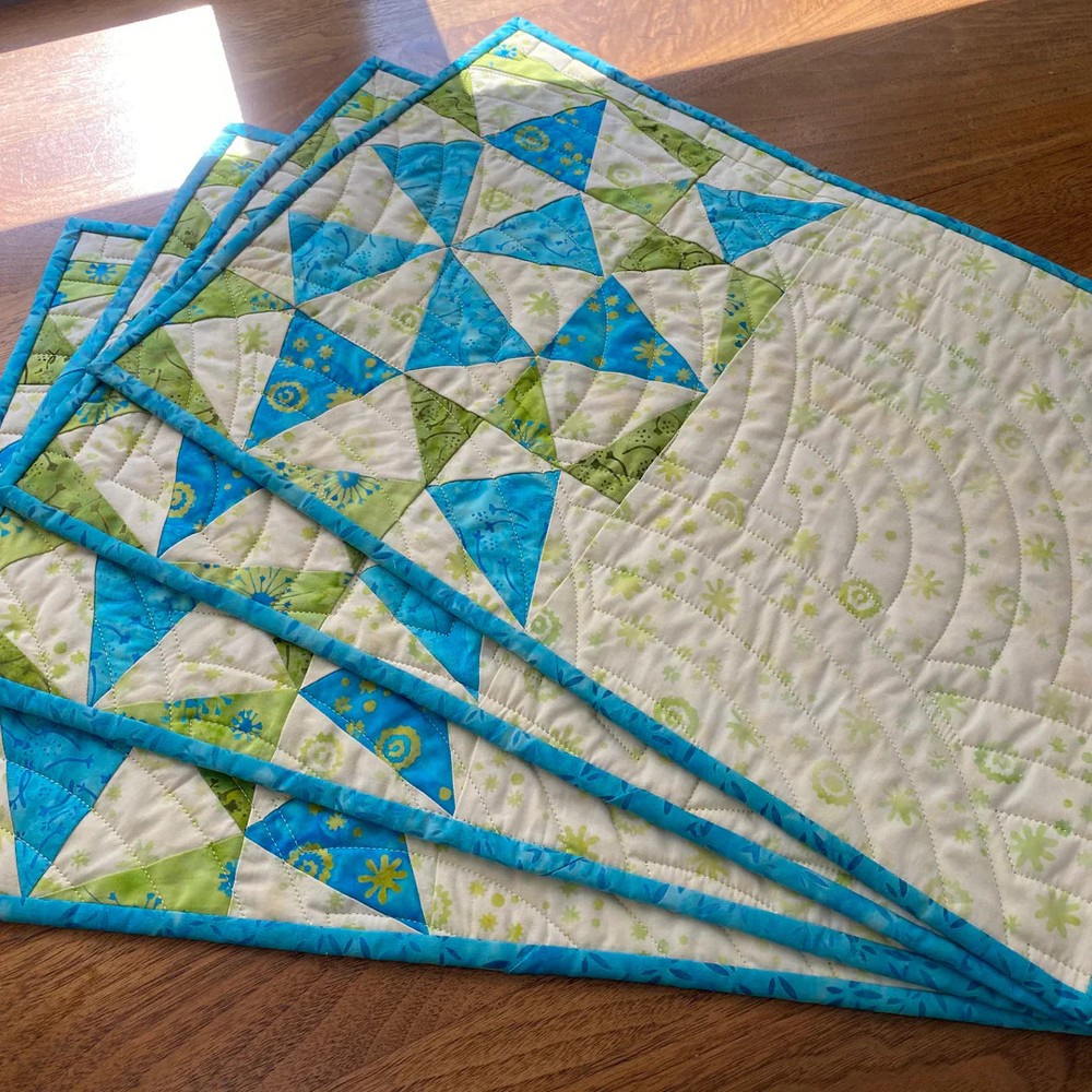 Just A Sliver Table Runner/Placemats Pattern by Kristine Poor