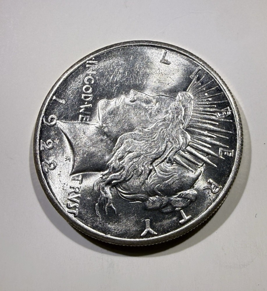 1922-S Silver Peace Dollar MS GEM UNC Blast White Clean Fields And Cheek