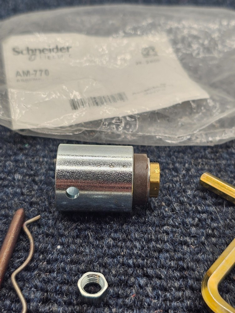 Schneider Electric AM-770 Linkage Assembly