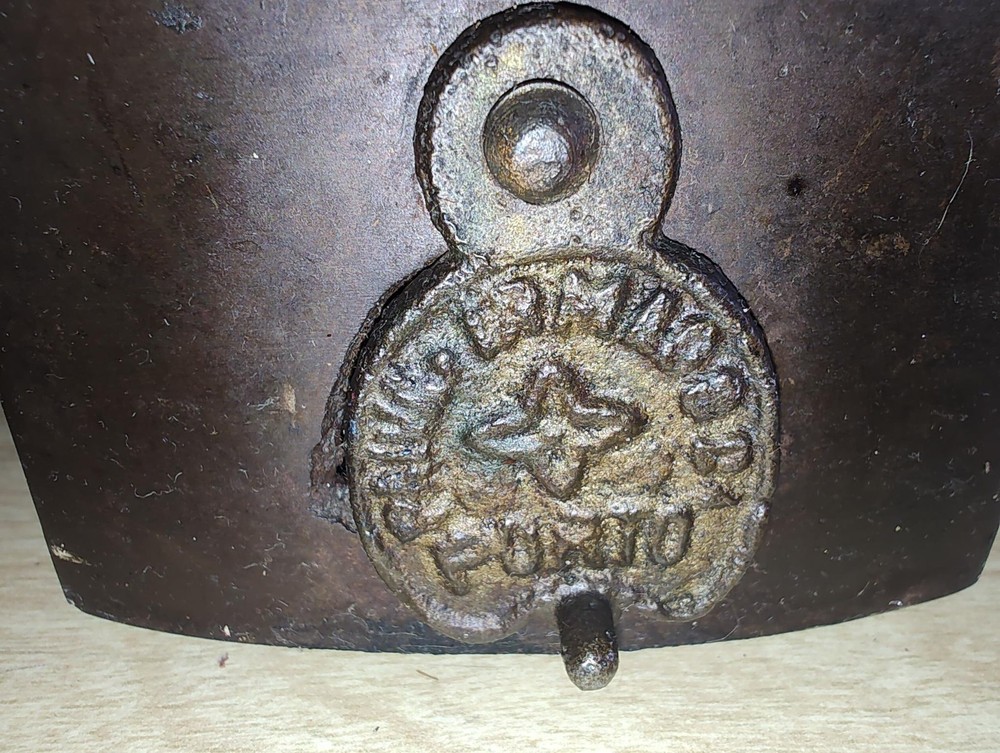 Antique Coal Cast Iron Sad Iron W/Chimney & Wood Handle