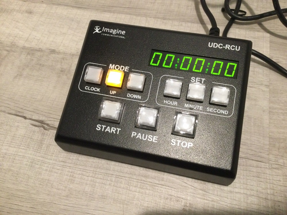 Imagine Communications UDC-RCU Remote Control Unit, Powers On