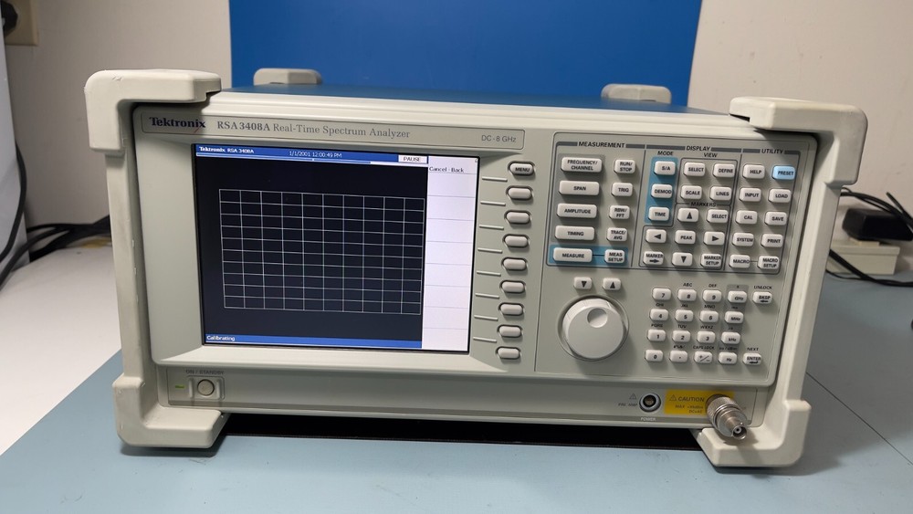 Tektronix RSA3408A Real-Time Spectrum Analyzer DC-8 GHz OPT 2