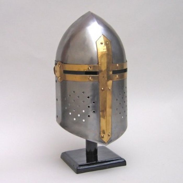 HELMET MEDIEVAL SUGARLOAF 15 1/2"
