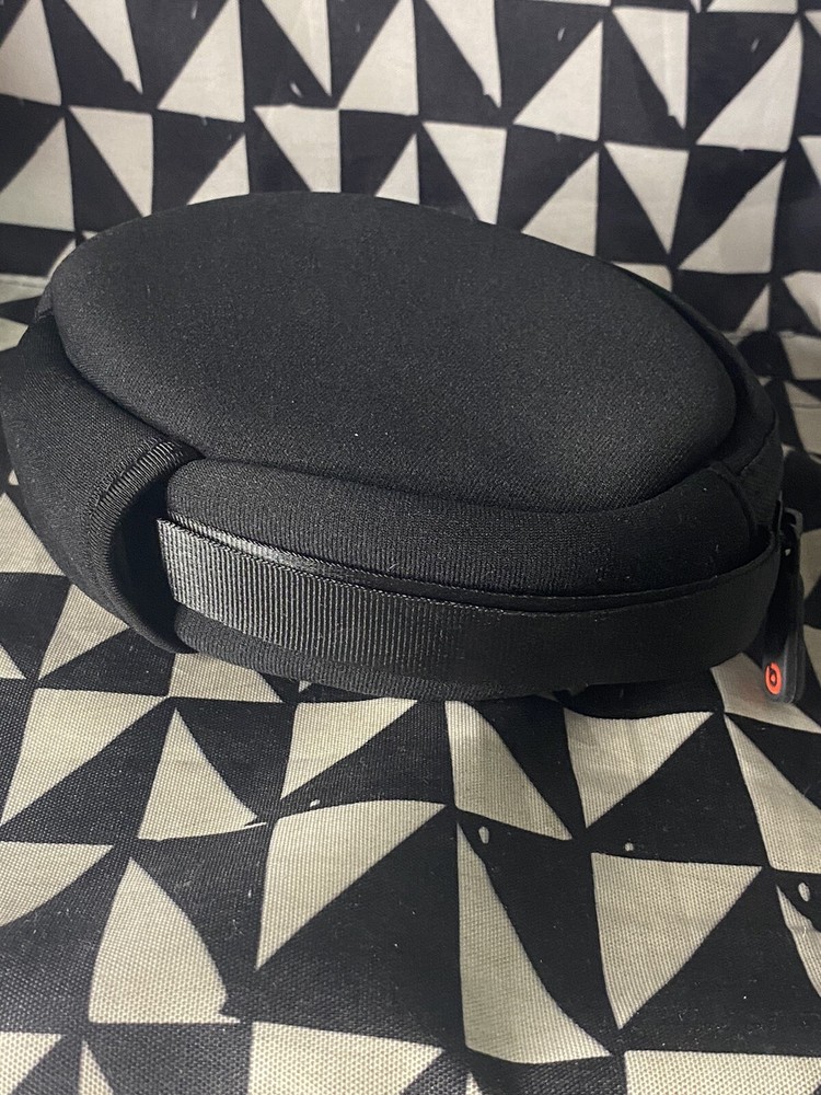Beats By Dre Soft Shell Case Black Case Only
