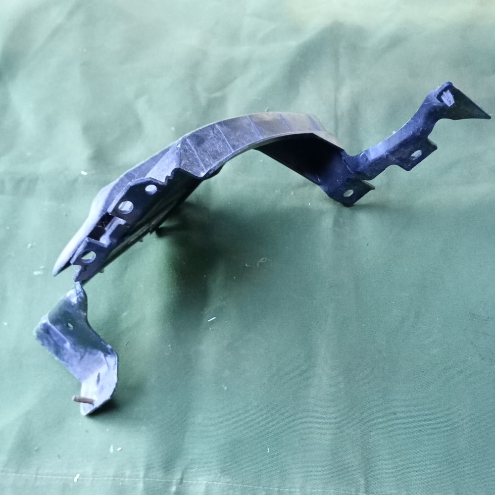 RANGE ROVER EVOQUE BUMPER MOUNT BRACKET RIGHT SIDE REAR EJ3217A150AE