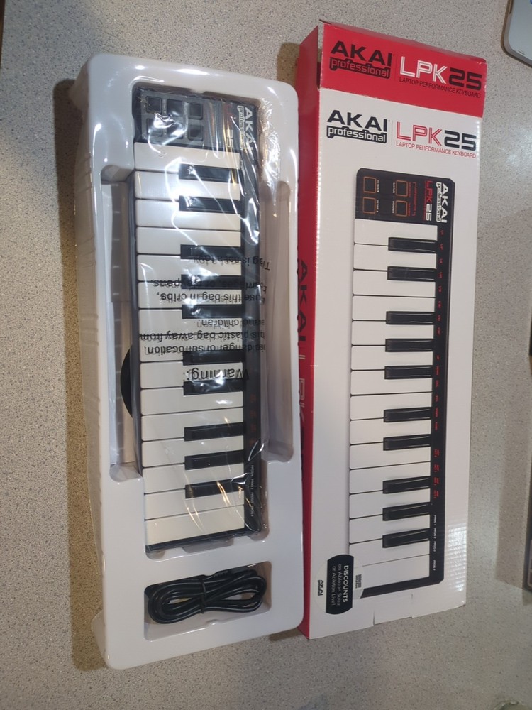 Akai LPK25 Open Box Never Used