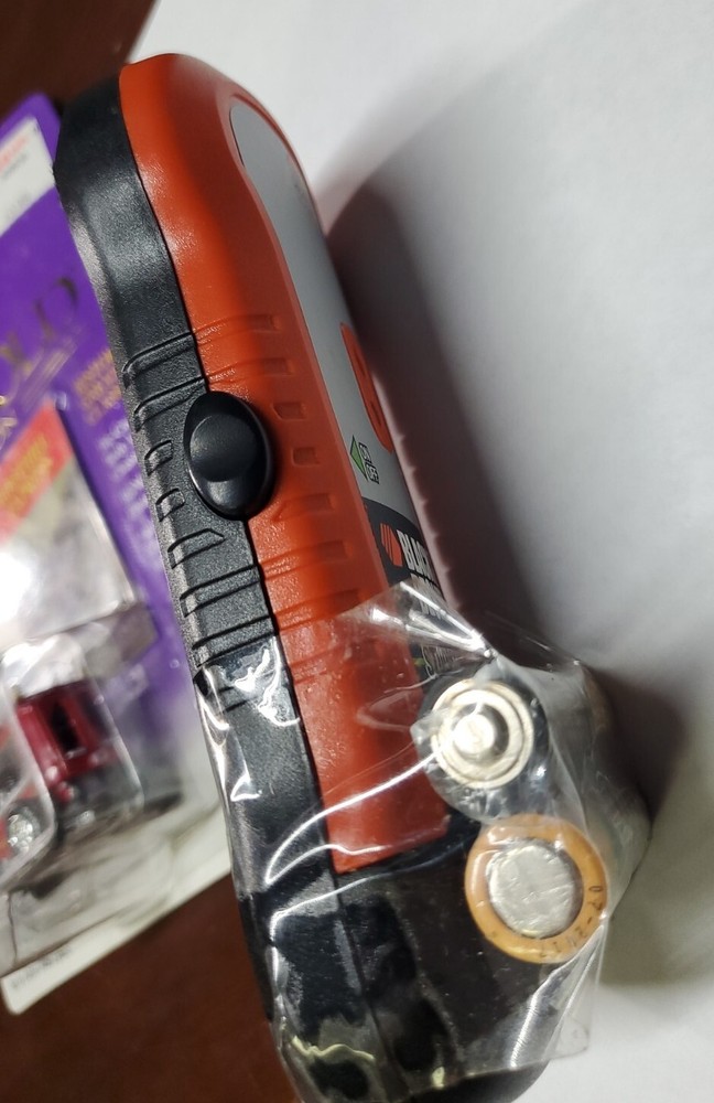 Black & Decker SF100 Stud & Metal Sensor LED Indicators