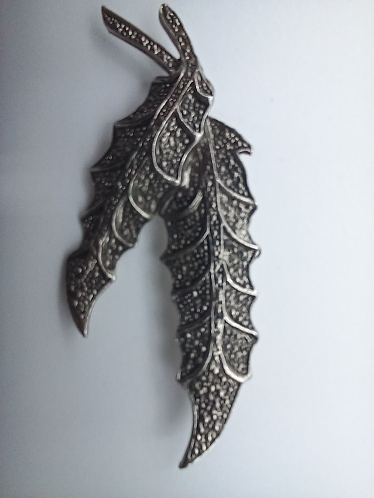 Vintage Marcasite Two Leaf Brooch Pin