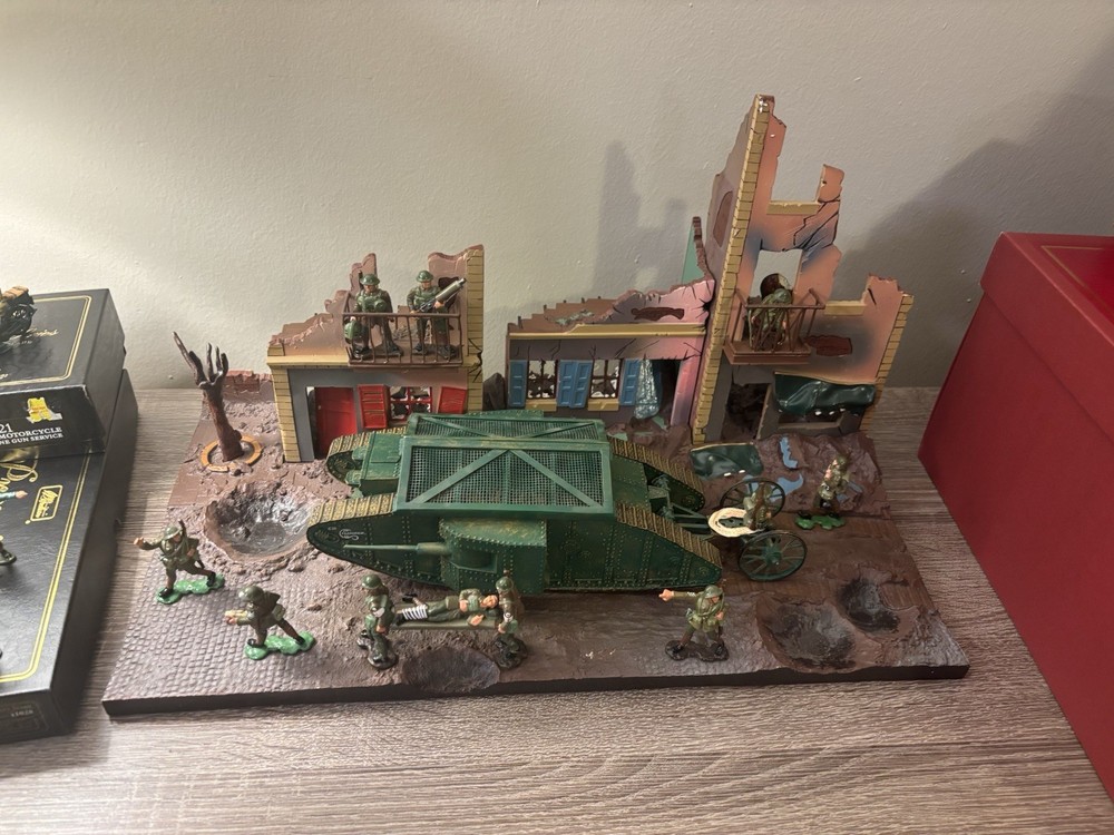 William Britains WW1- 4 Sets