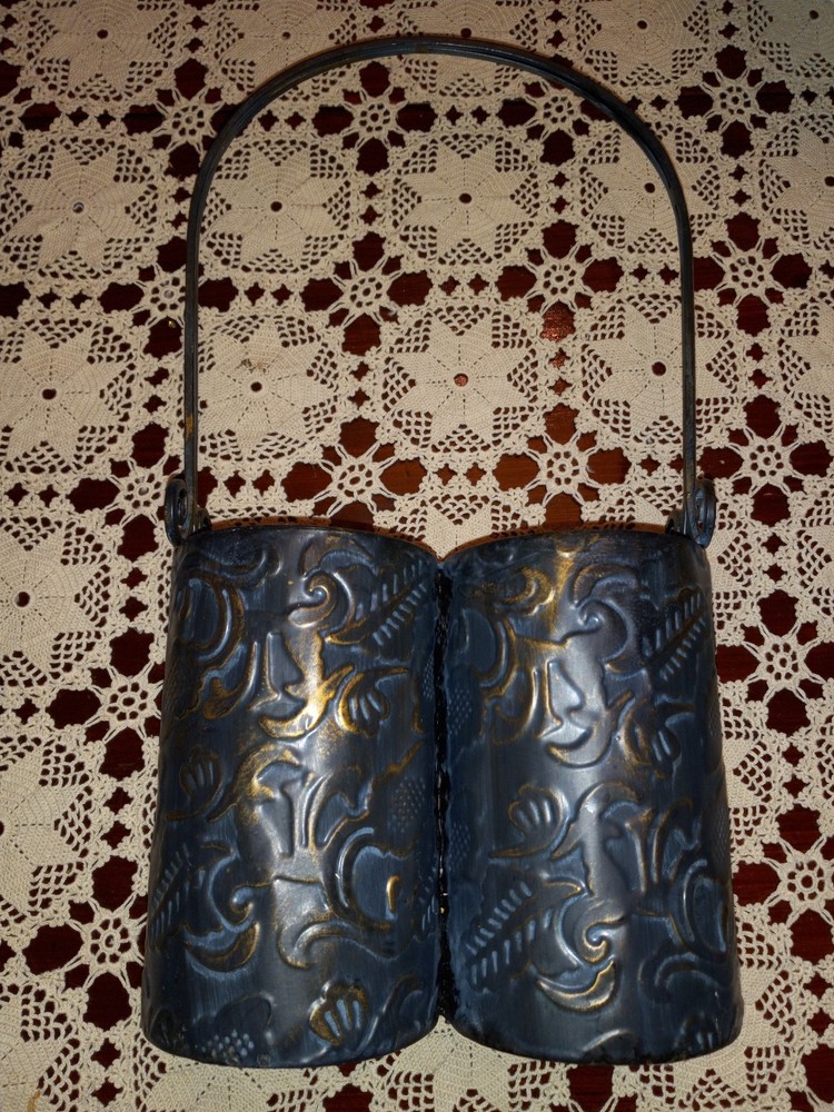 Metal Double Wine Carrier With Handle