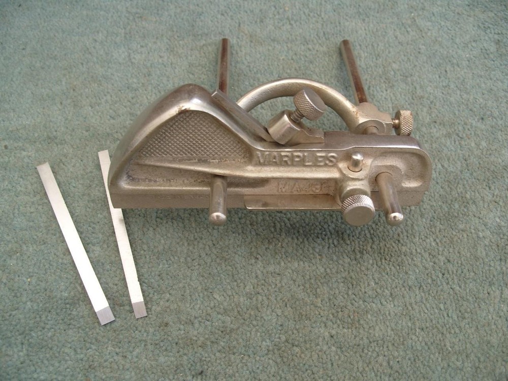 Marples No MA43 Small plough plane, with 3 Irons.