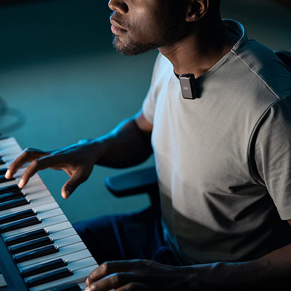 DJI Mic Wireless Microphone System and Audio Recorder