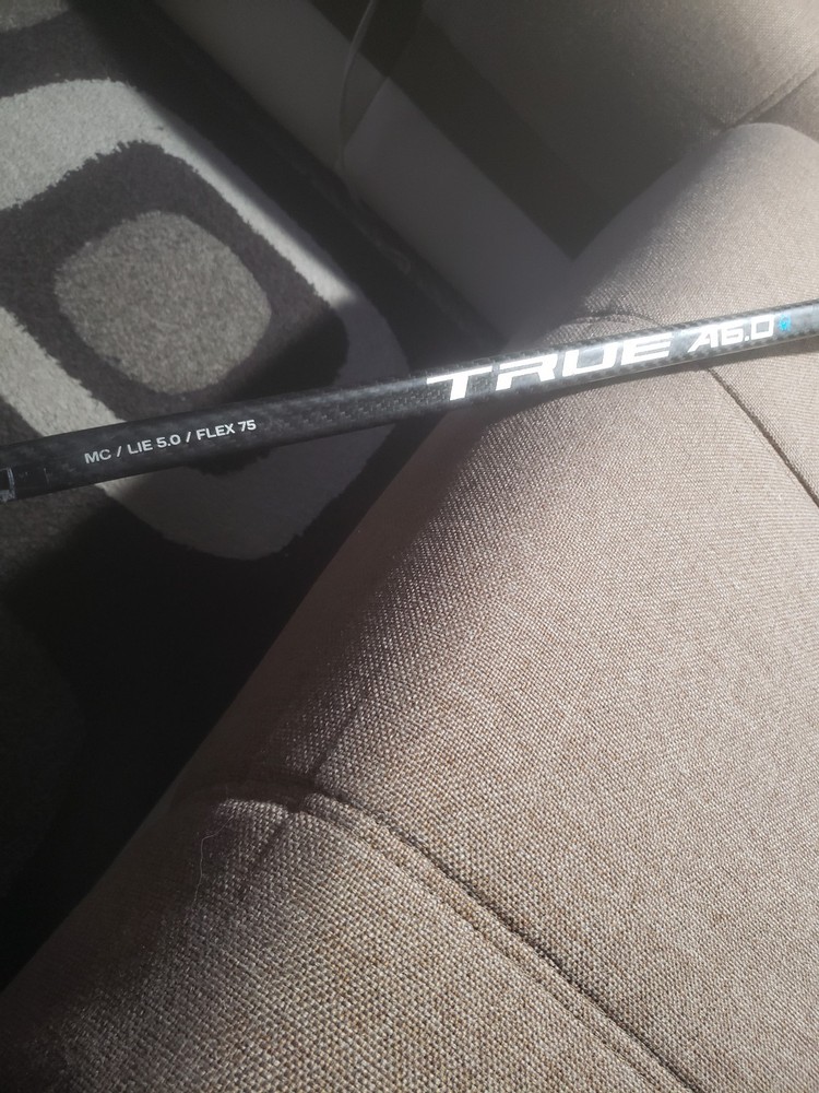 true A6.0 Hockey Stick Intermediate Right
