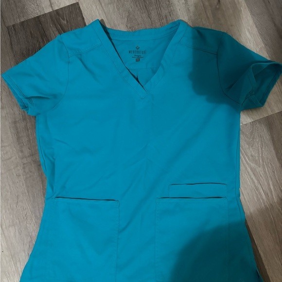 xs scrub set