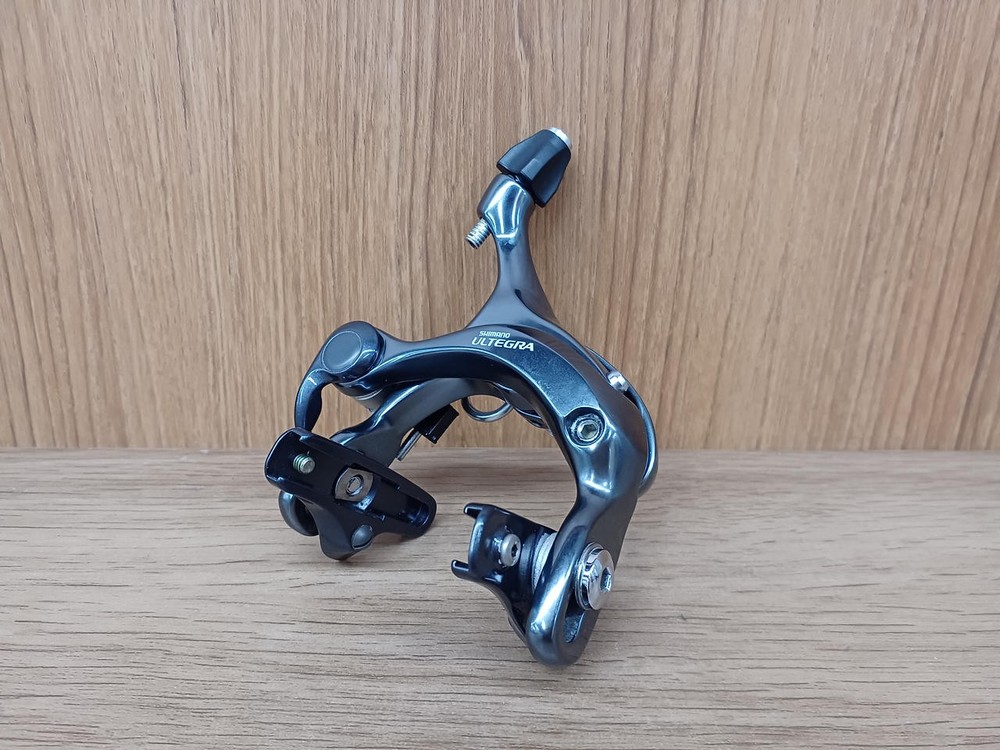 BR-6600 brake calipers (front and rear)