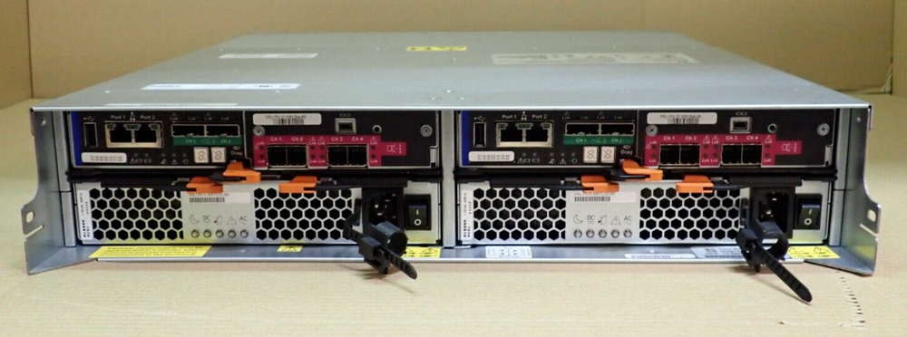 NetApp DE5600 24-Bay Storage Array with 24x 800GB SSD Dual Controller Dual PSU