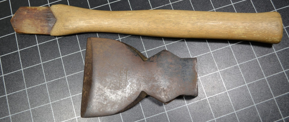 COLLINS - HATCHET - ORIGINAL MARKED HANDLE