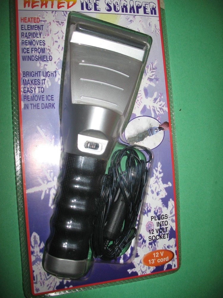 HEATED ICE SCRAPER WITH BRIGHT LIGHT NEW