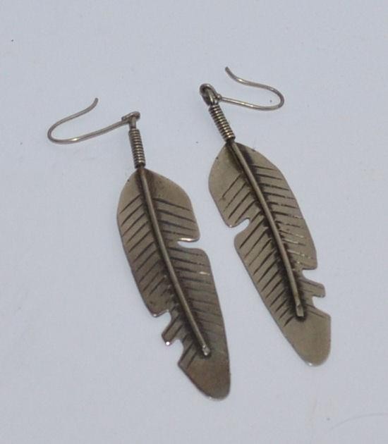 LARGE SOUTHWESTERN SILVER FEATHER EARRINGS