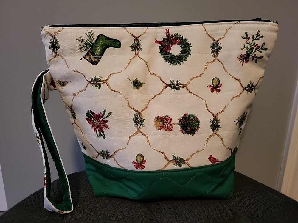 Handmade quilted Project Bag Christmas Design
