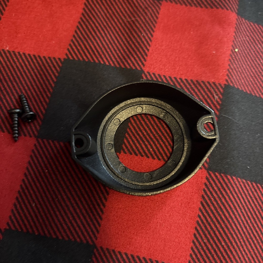 Mount for q2222 black 2 screw