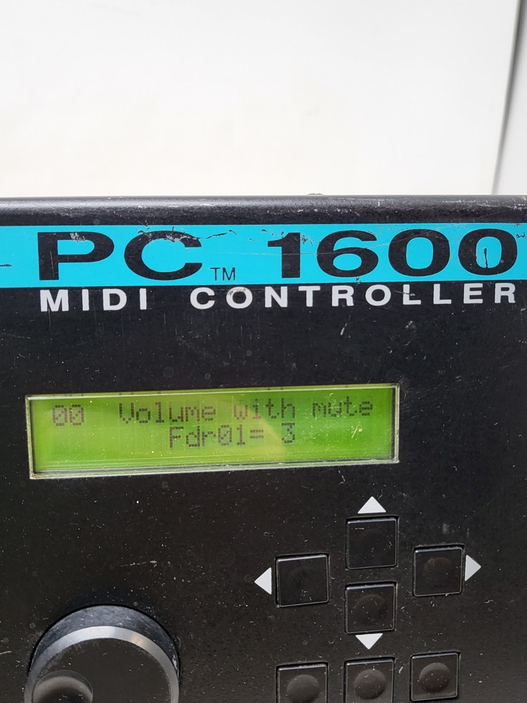 Peavey PC1600 MIDI Control Surface Powers On Error Message Tested READ PARTS
