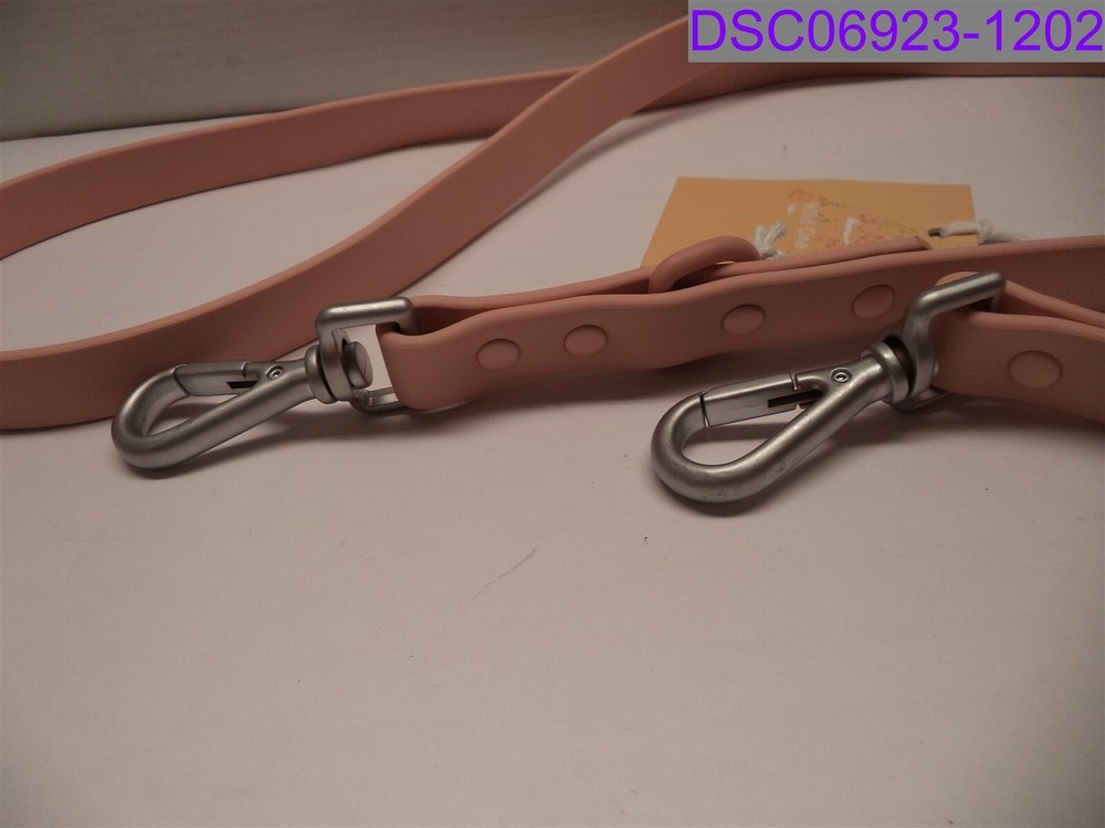 All Weather Leash Blush Pink 5'6" Adjustable