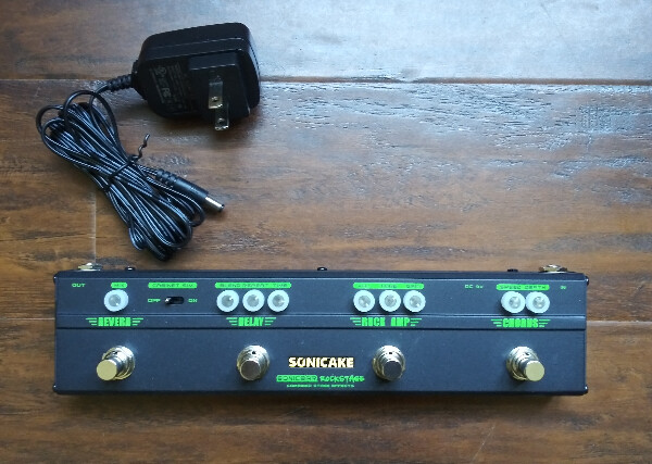 SONICAKE Guitar Multi Effect Pedal Chorus Delay Reverb Distortion