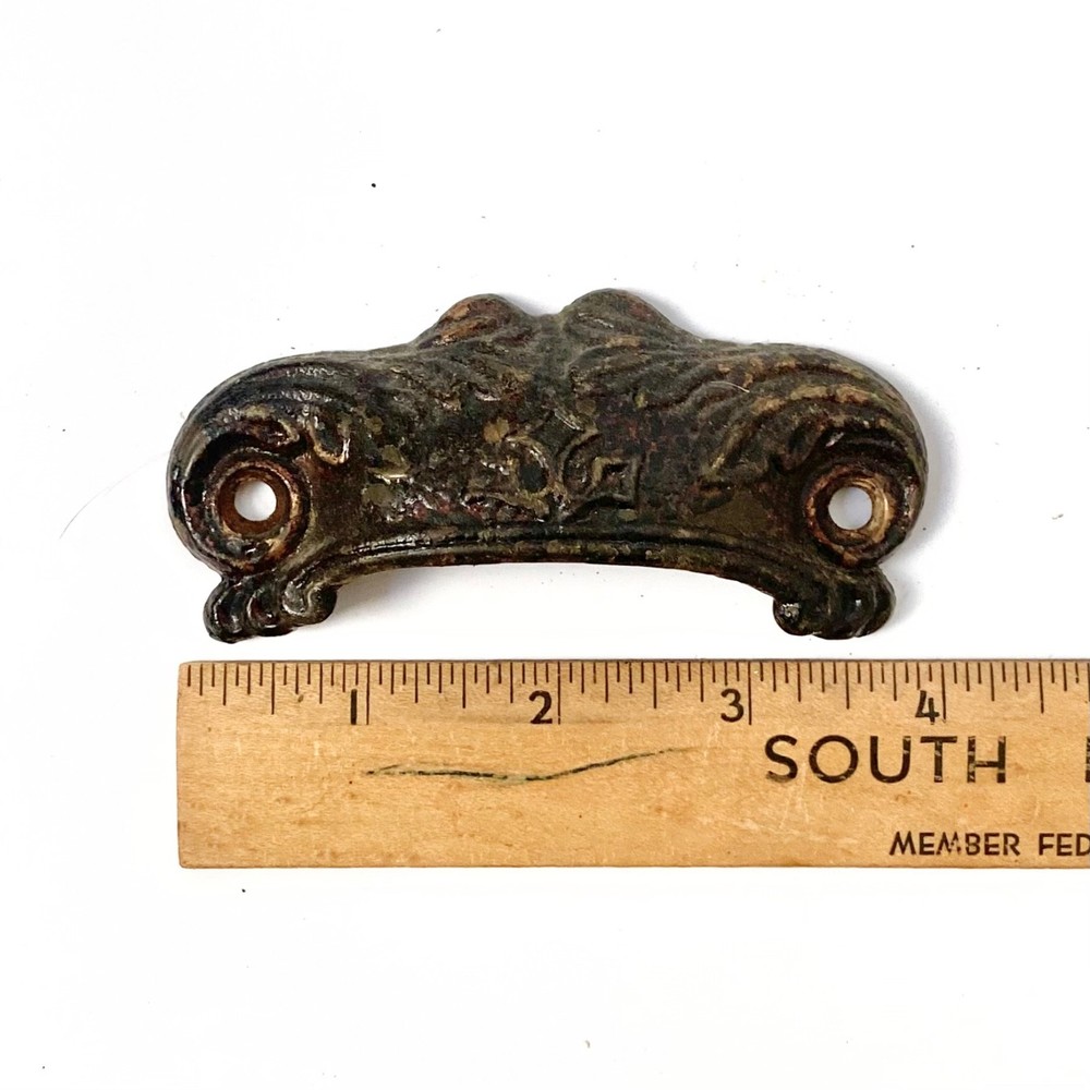 Five 3.875" Cast Iron Drawer Bin Pulls Leaves Scrolls Reading Hardware PA c1885