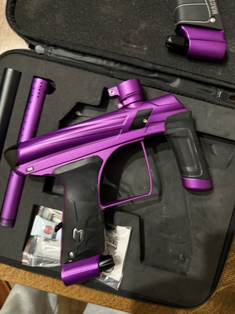 Macdev XDR Paintball Gun With Case And Both Trigger Frames. Ready To Use
