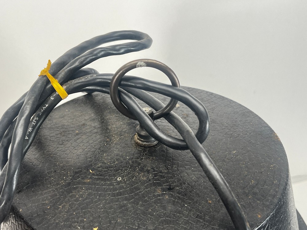 Fi-Shock Electronic Bug Killer Model FS-2500 Hanging Bug Insect Zapper blue bulb