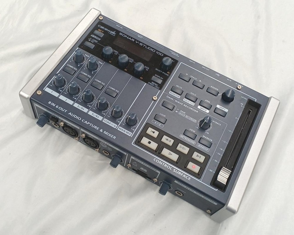 Cakewalk SONAR V-Studio 100 USB Audio Interface DAW Controller SD Recorder