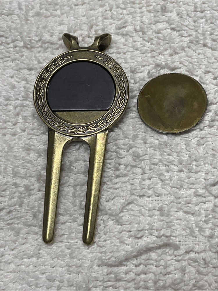 Divot Tool Golf Ball Marker Money Clip