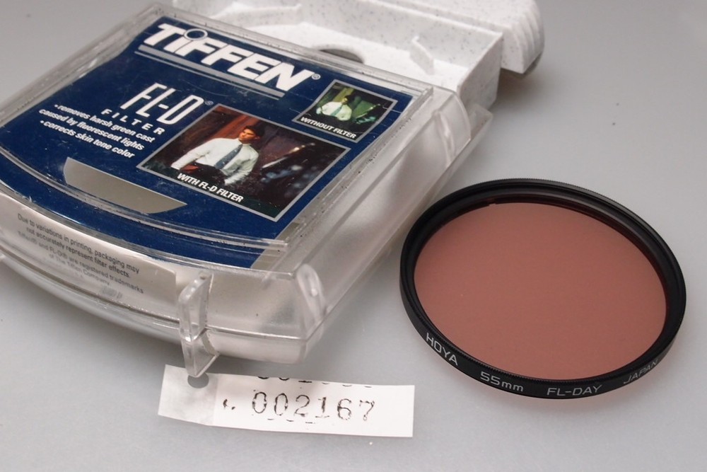 TIFFEN 55mm FL-DAY FILTER  EXCELLENT