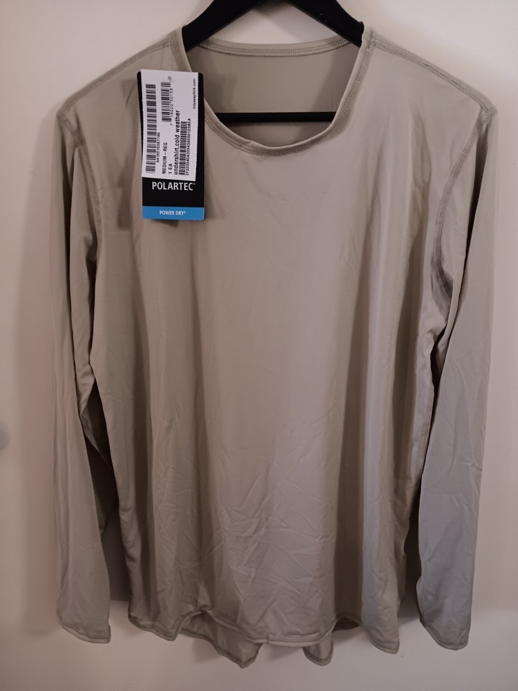 POLARTEC COLD WEATHER  UNDERSHIRT TAN Medium Regular NEW WITH TAGS