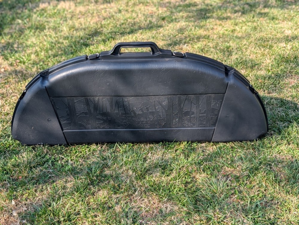 Compact Archery Bow Case (black) Deer Scene