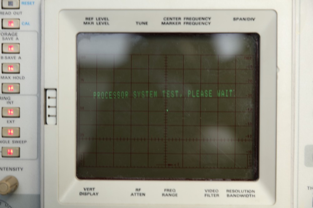 Tektronix 2754P Spectrum Analyzer As Is