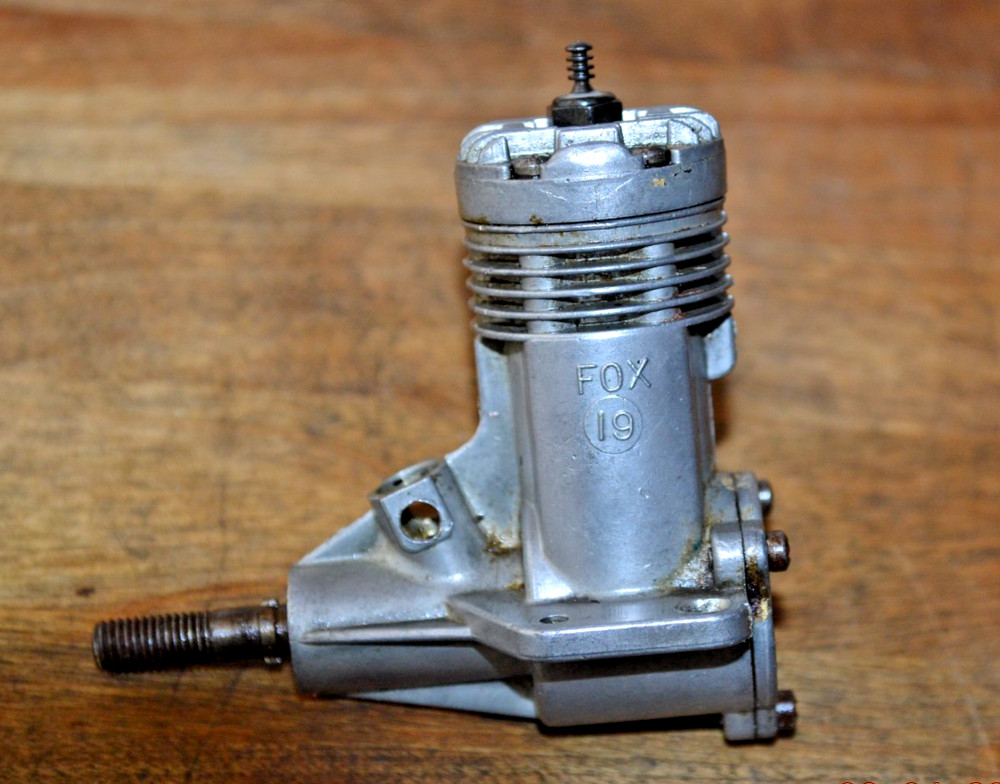 Rare Fox 19 Nitro RC Engine
