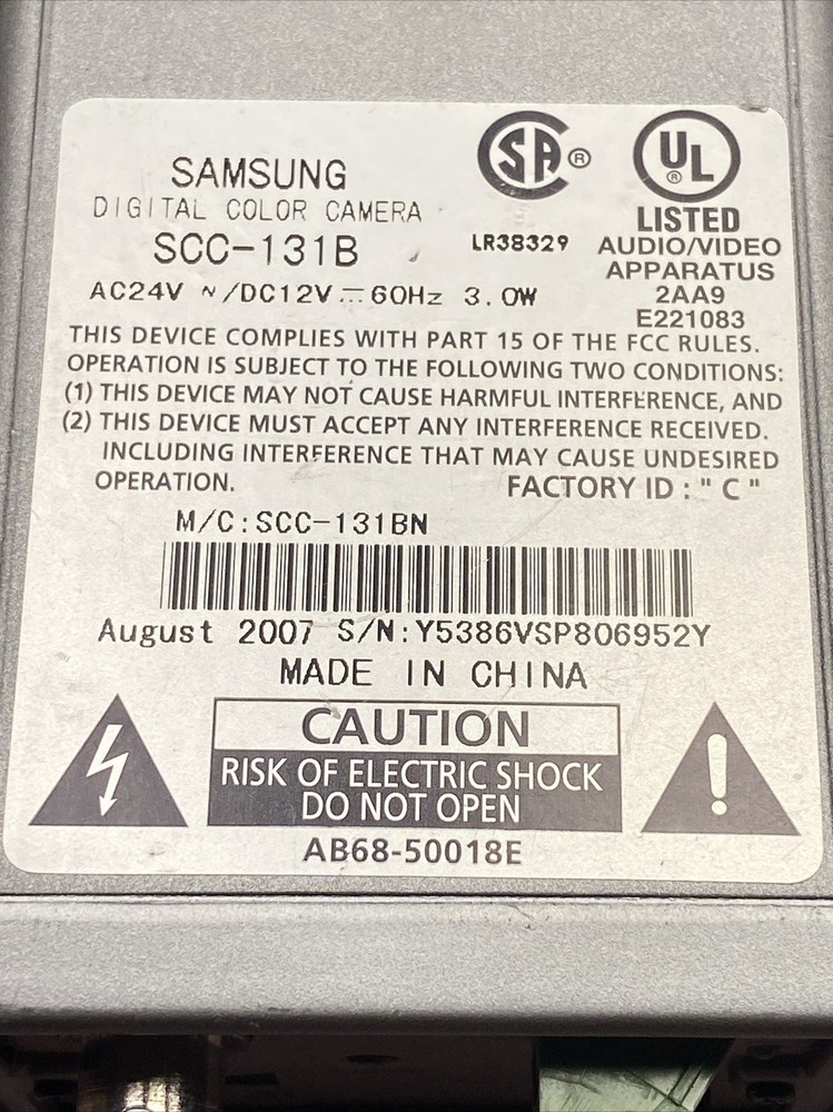 SAMSUNG SCC-131B Digital Color 520 Horizontal Resolution 24V 3W Security Camera