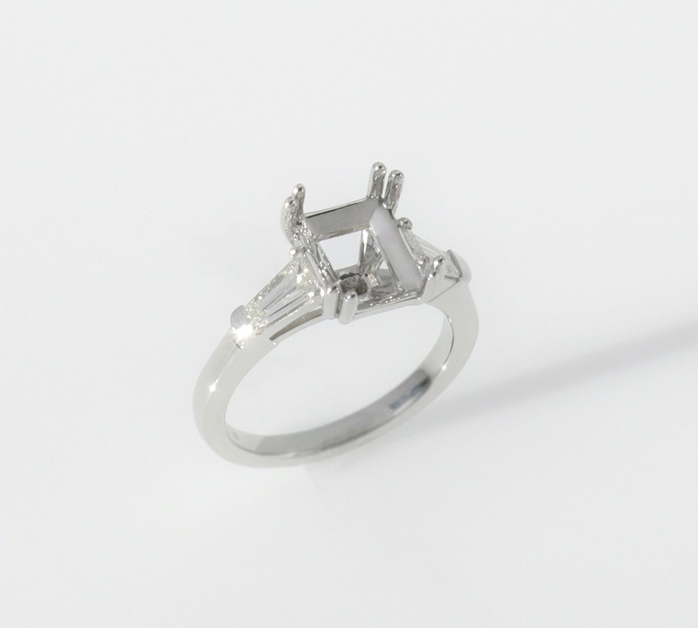 Emerald Baguette Diamond Engagement Ring Setting - Platinum | VS | Double Prong