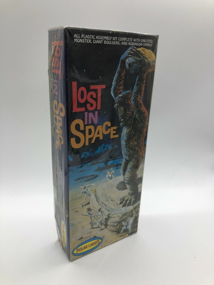 Polar Lights Lost In Space Model Kit