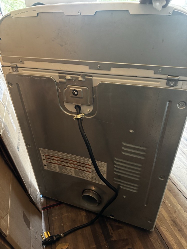 Whirlpool Washer and Dryer Set We're Moving