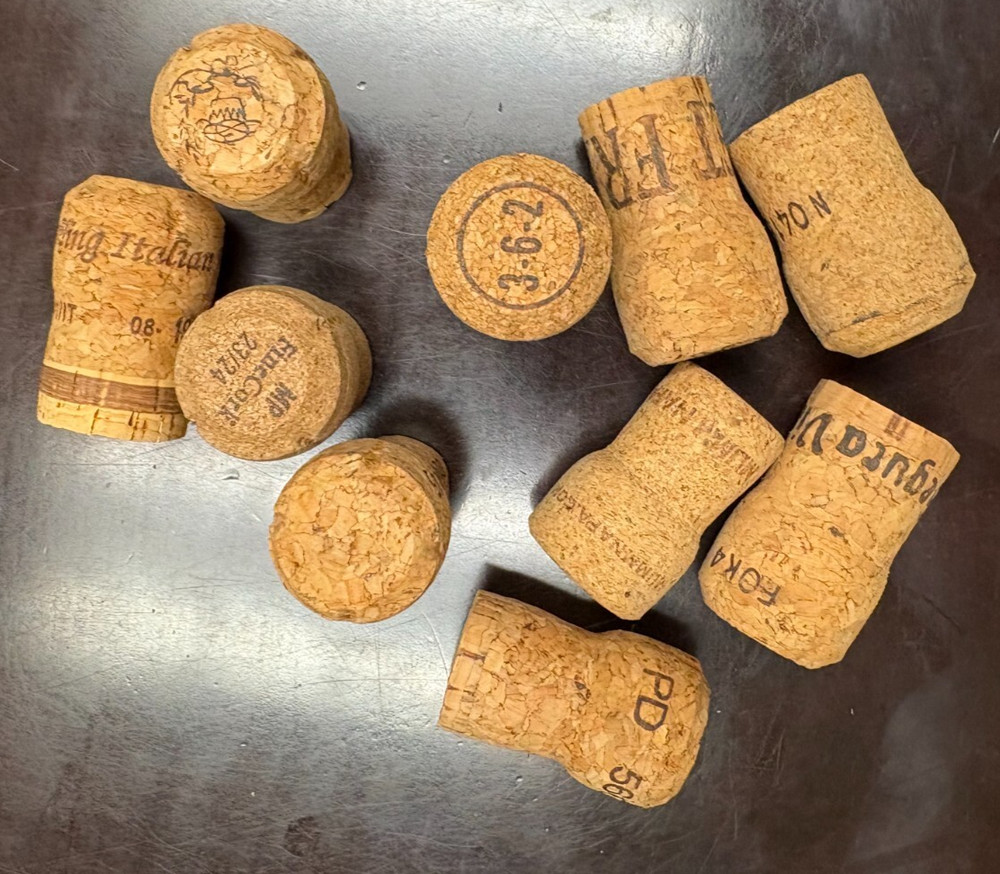 Used Champagne/Sparkling Wine Corks