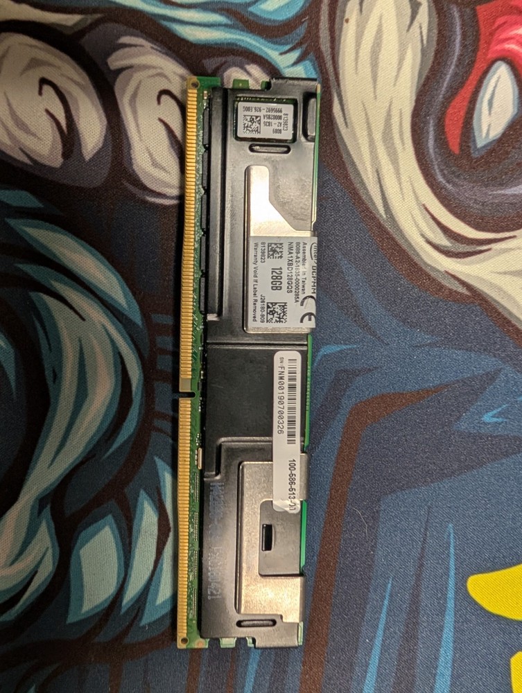 Intel Optane DC Persistent Memory 100 Series 128GB DDR4-2666
