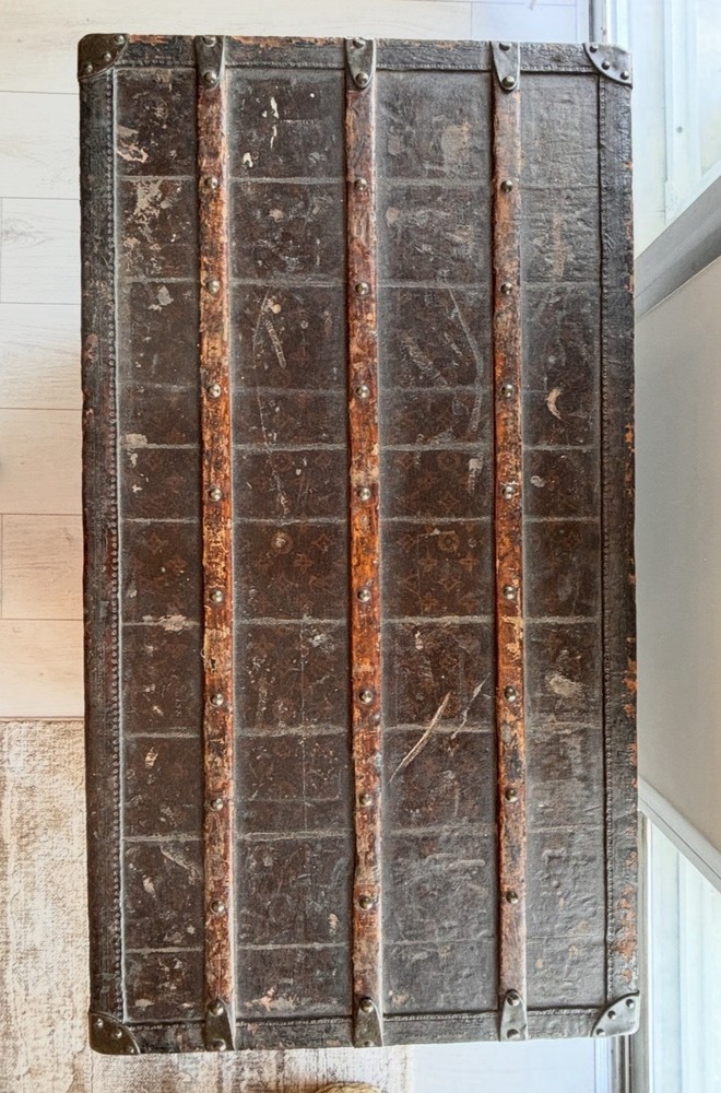 Louis Vuitton Trunk 1910-1920